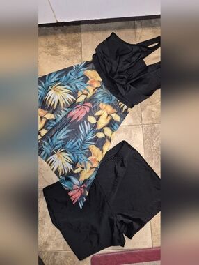 2 Piece Bathing Suit Never Been Worn